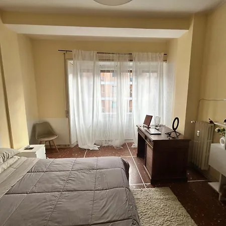 Borbera Cozy Bedroom * Rome